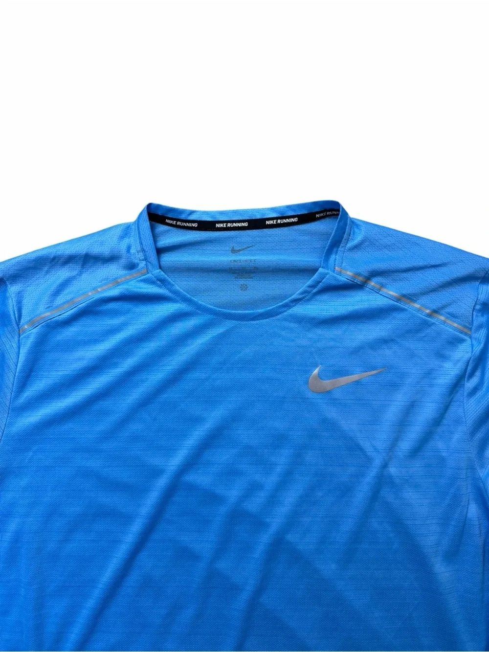 Nike Men’s XL Blue Short Sleeve Performance Running Shirt